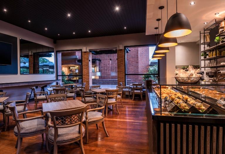 Plaza Café ESTELAR La Fontana Colombia - Bogotá Plaza Café ESTELAR La Fontana Colombia - Bogotá