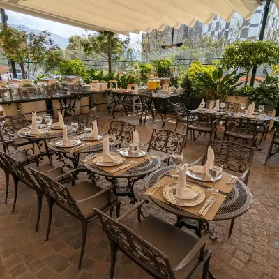 Restaurante ESTELAR La Fontana Colombia - Bogotá Restaurante ESTELAR La Fontana Colombia - Bogotá