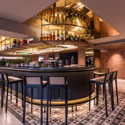 Bar ESTELAR La Fontana Colombia - Bogotá Bar ESTELAR La Fontana Colombia - Bogotá